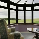 Hotel Ballinalacken Castle