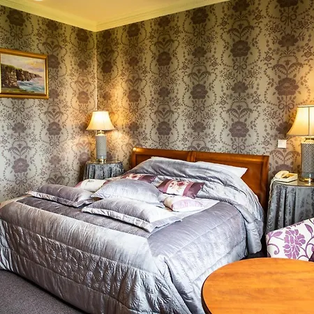 Ballinalacken Castle 4* Doolin