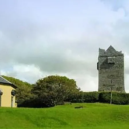 Ballinalacken Castle Szálloda