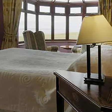 Ballinalacken Castle Hotel 4*