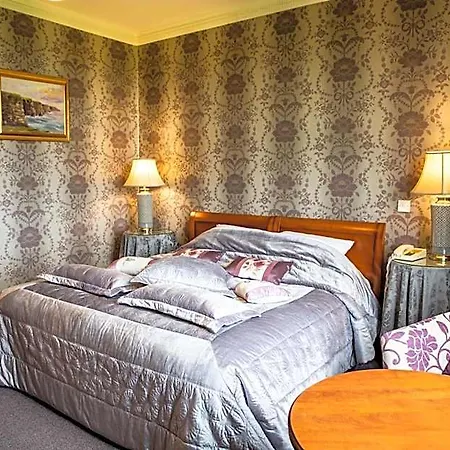 Hotel Ballinalacken Castle 4*