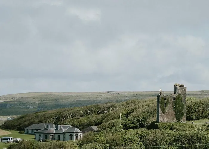 Otel Ballinalacken Castle