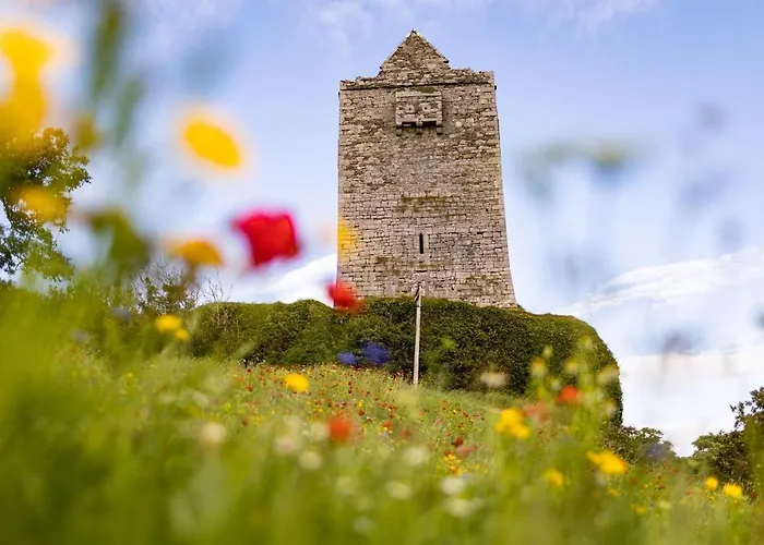 Ballinalacken Castle 4*