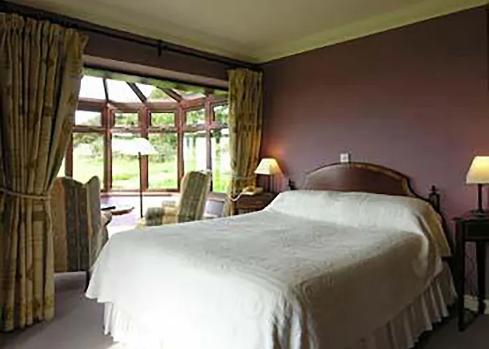 Ballinalacken Castle