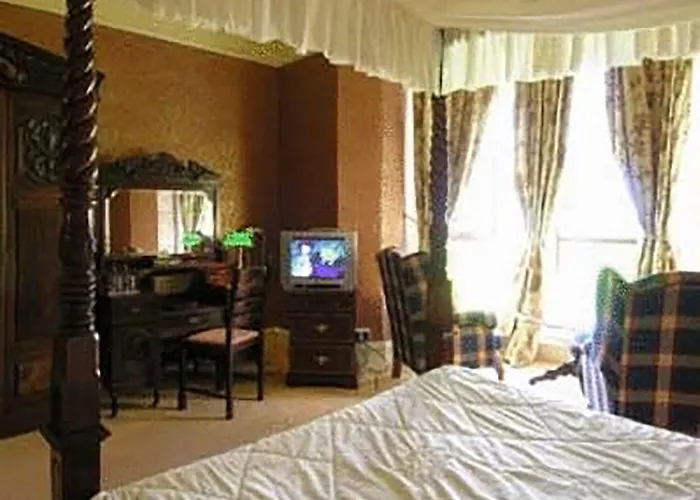 Otel Ballinalacken Castle